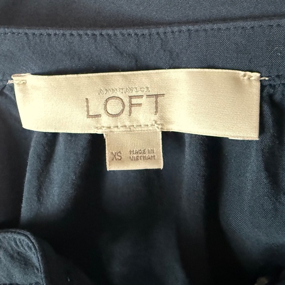 LOFT Women’s Top (Size XS) - Picture 9 of 10